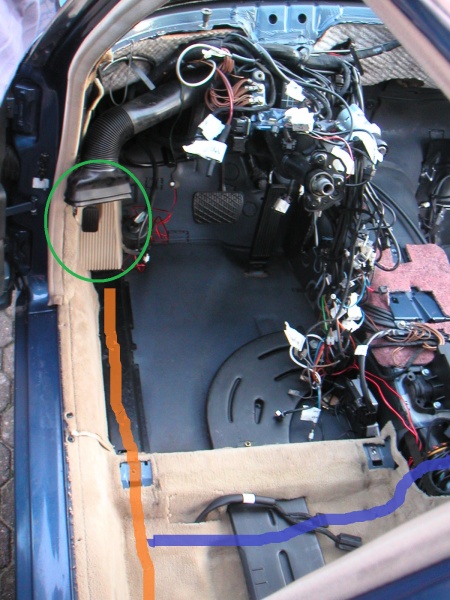 Datei:Kabelkanäle 1.JPG