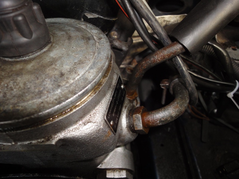 Datei:2 Hydraulikleitungen.JPG